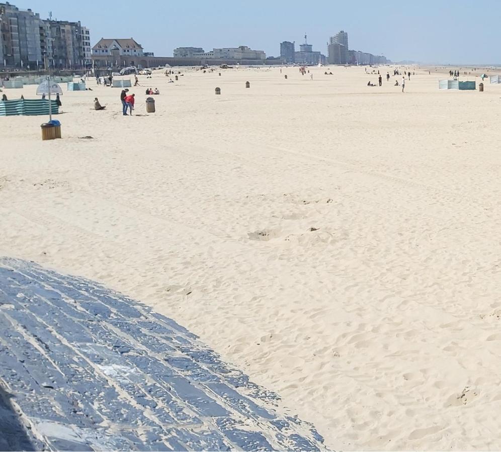 Marjori Oostende Met Gratis Parkeerplaats Exteriör bild